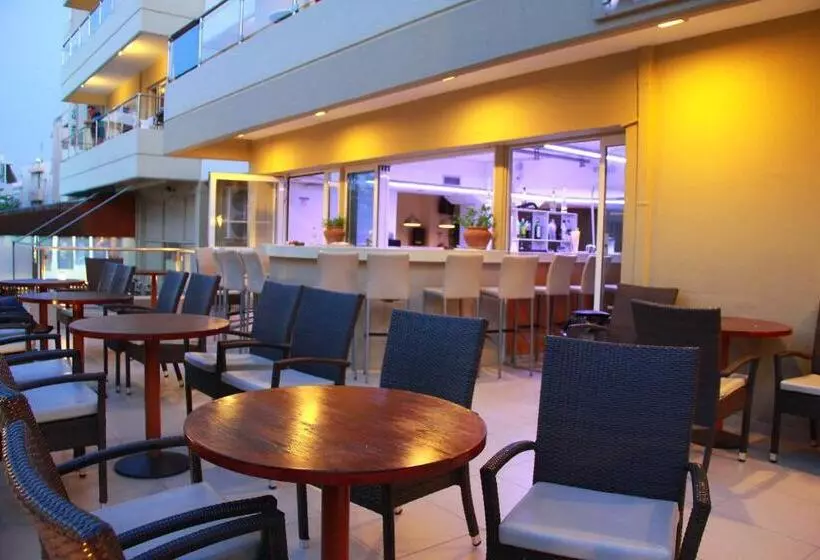 ホテル Michel Apartments