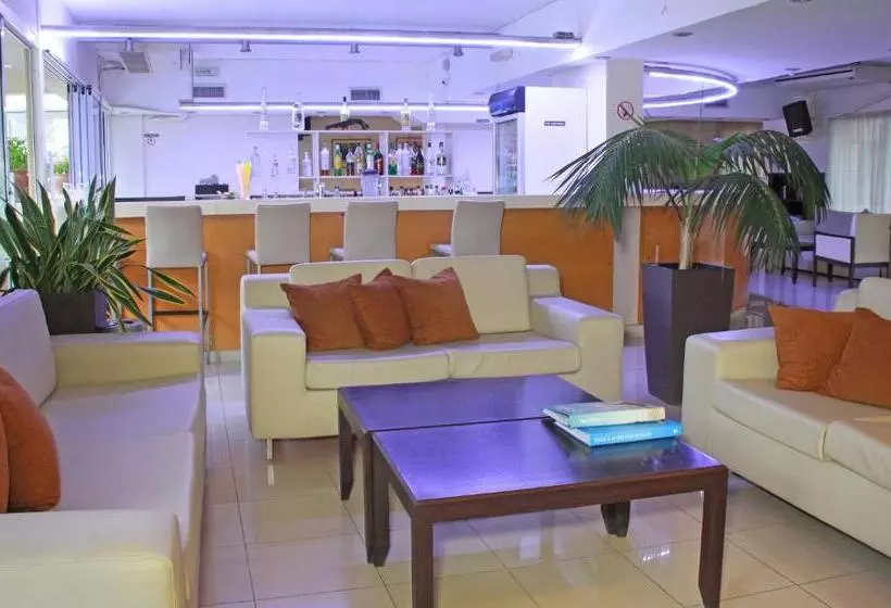 ホテル Michel Apartments