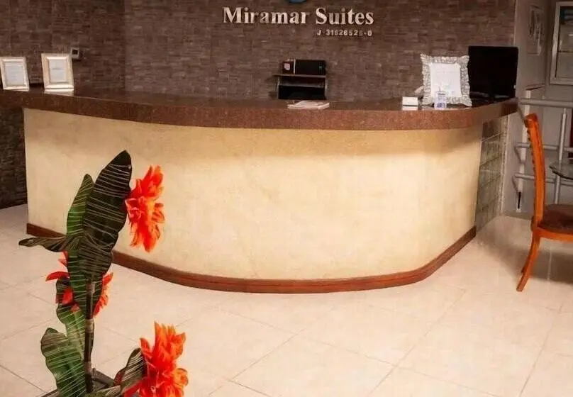 هتل Miramar Suites