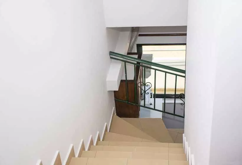 Hotel Olive Tree Apartments