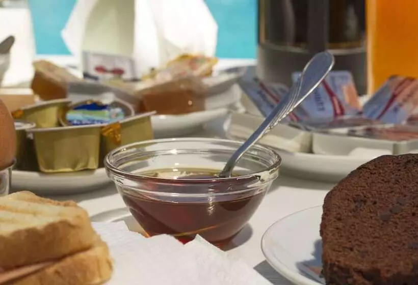 Hotel Olive Tree Apartments