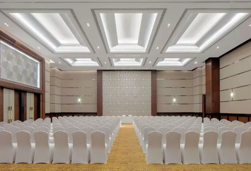 Radisson Blu Plaza Hotel Mysore