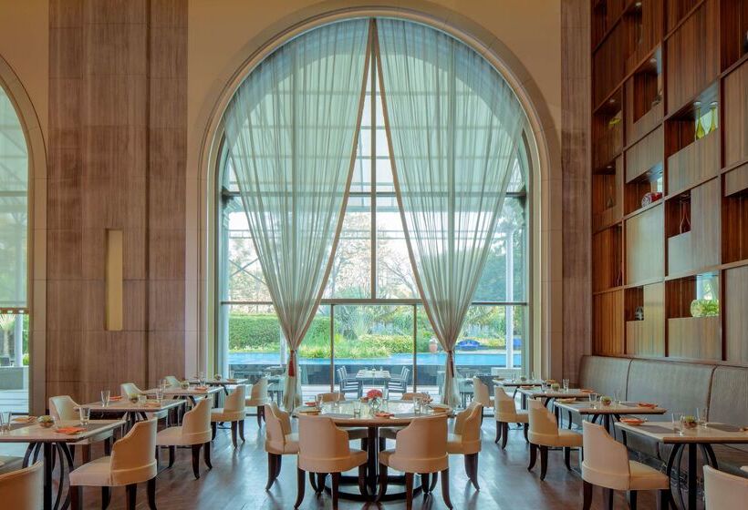 Radisson Blu Plaza Hotel Mysore