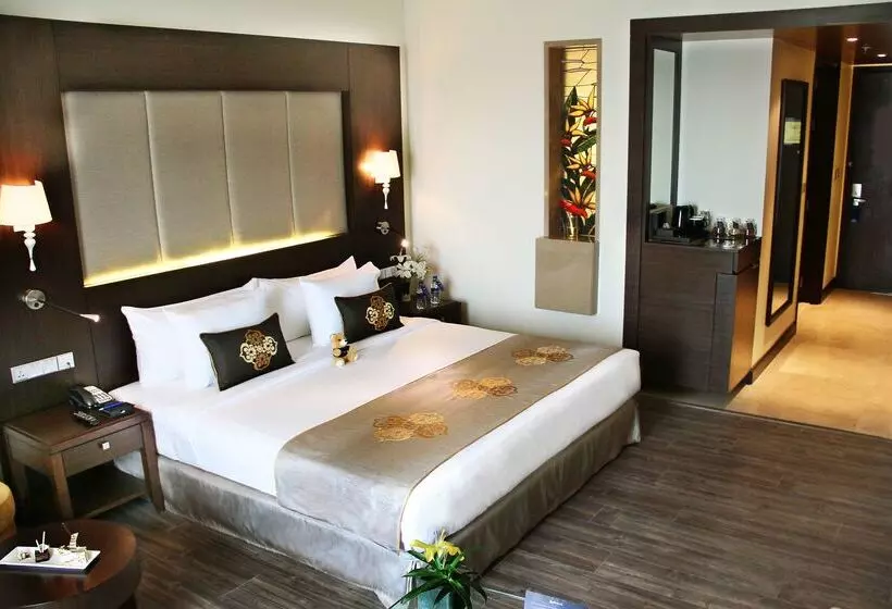 Radisson Blu Plaza Hotel Mysore