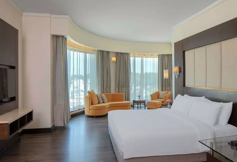 Radisson Blu Plaza Hotel Mysore