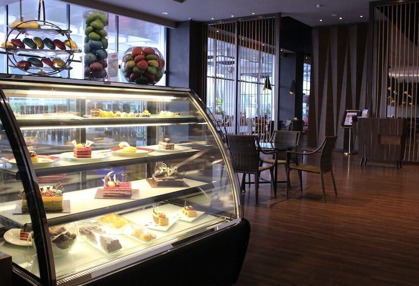 Swiss Belhotel Cirebon