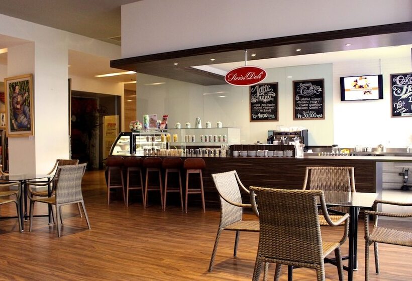 Swiss Belhotel Cirebon