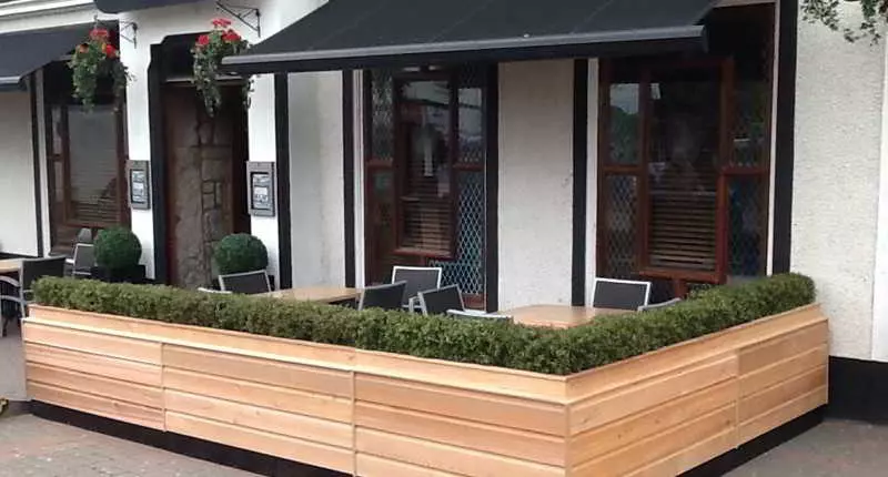 호텔 The Commercial