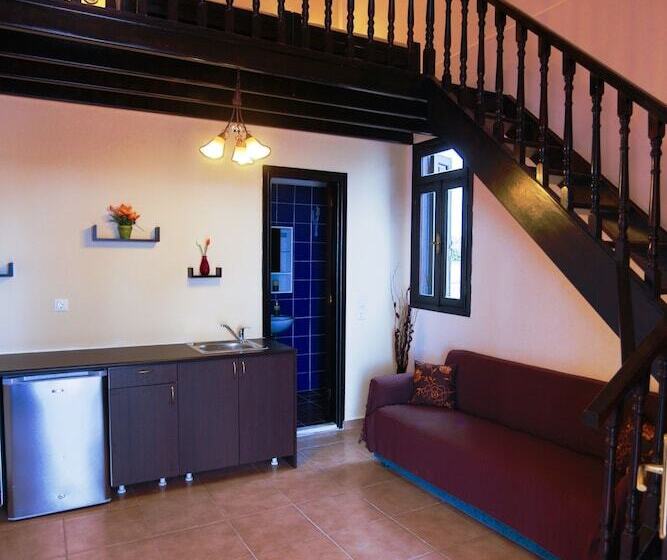 Little Lindos Sea View Studios