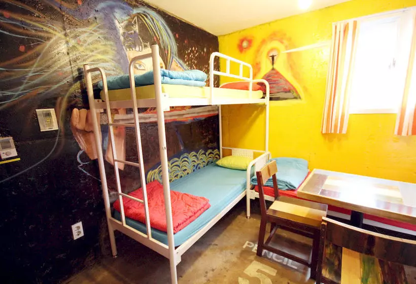 Pencil 5 Seoul Hostel In Korea