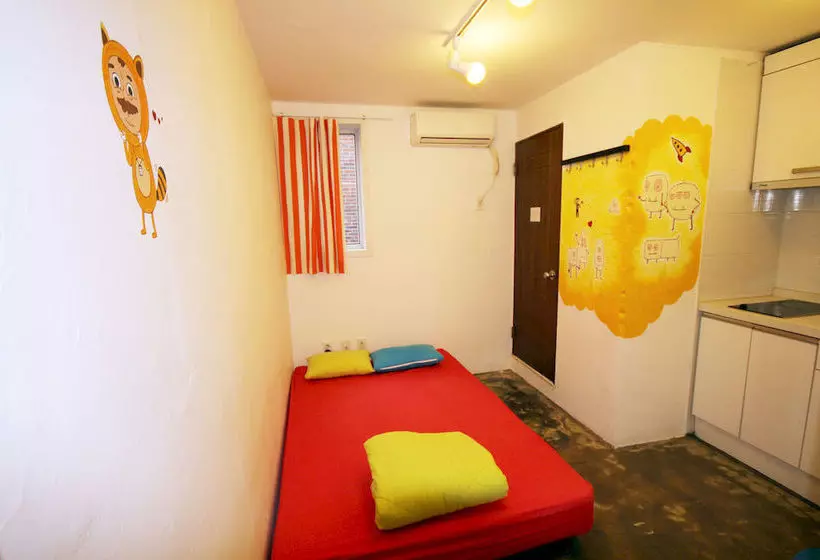 Pencil 5 Seoul Hostel In Korea