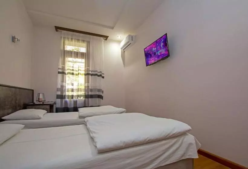 Yerevan Hostel