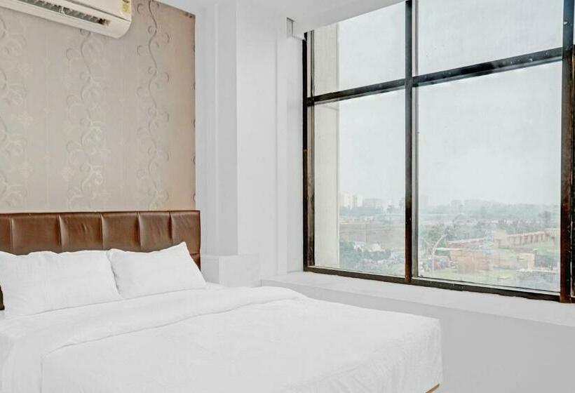 ホテル Capital O 84670  Sigma Inn