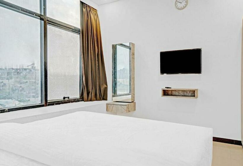 ホテル Capital O 84670  Sigma Inn