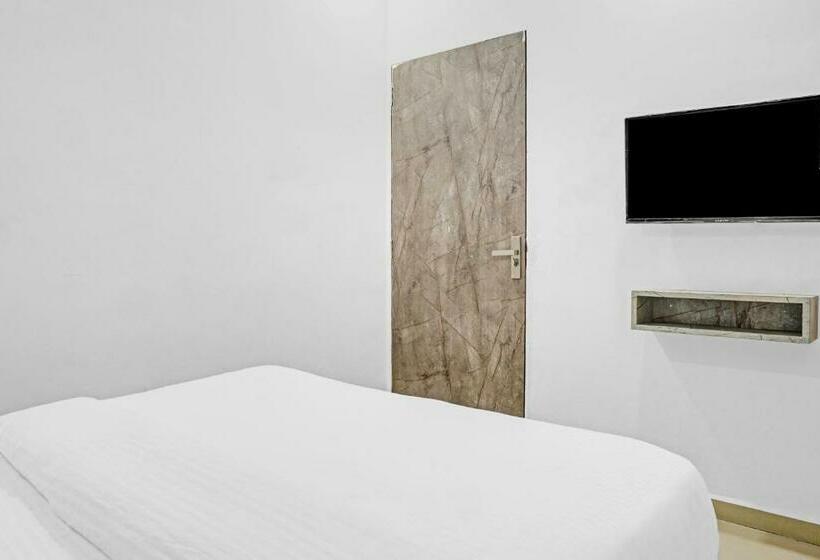 ホテル Capital O 84670  Sigma Inn