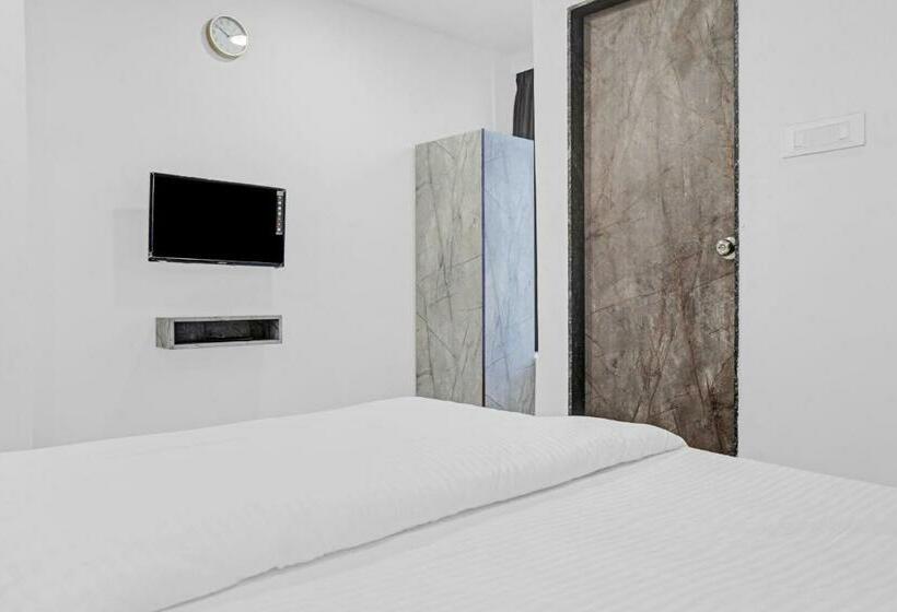 ホテル Capital O 84670  Sigma Inn