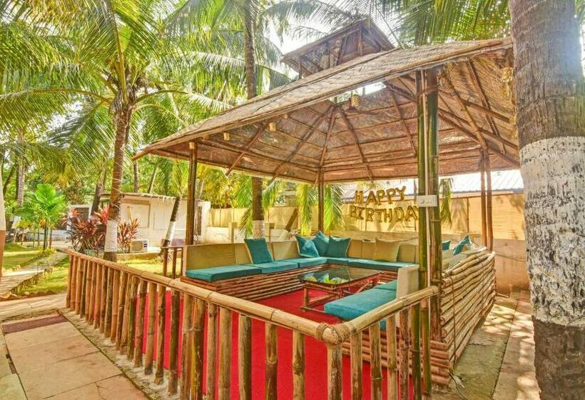 호텔 Capital O 85392 La Perla Resorts