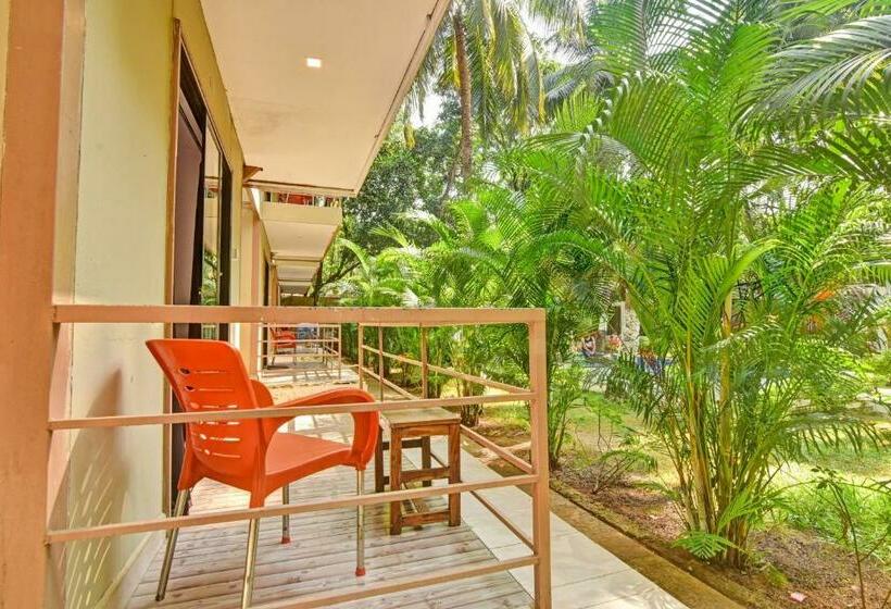 호텔 Capital O 85392 La Perla Resorts