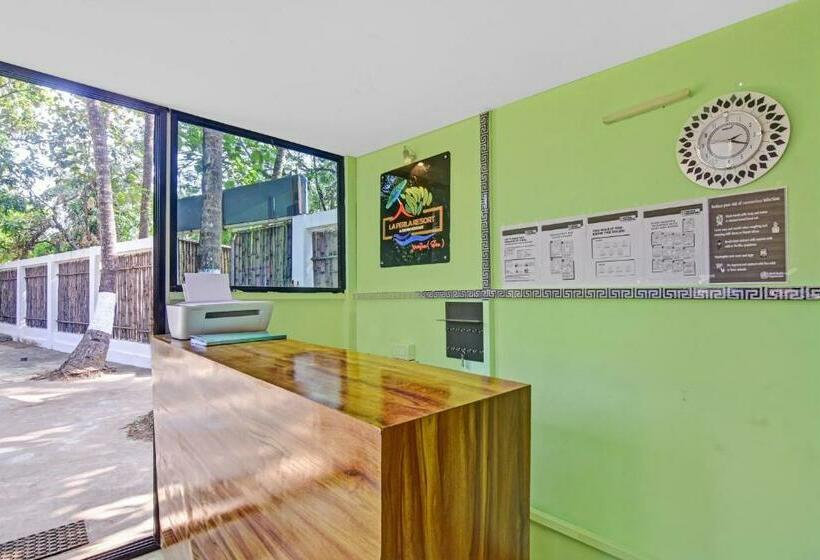 호텔 Capital O 85392 La Perla Resorts