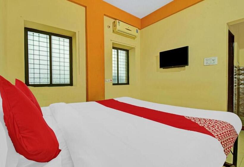 ホテル Oyo Flagship 85024 Golden Key