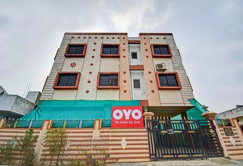 Hotelli Oyo Flagship 85024 Golden Key
