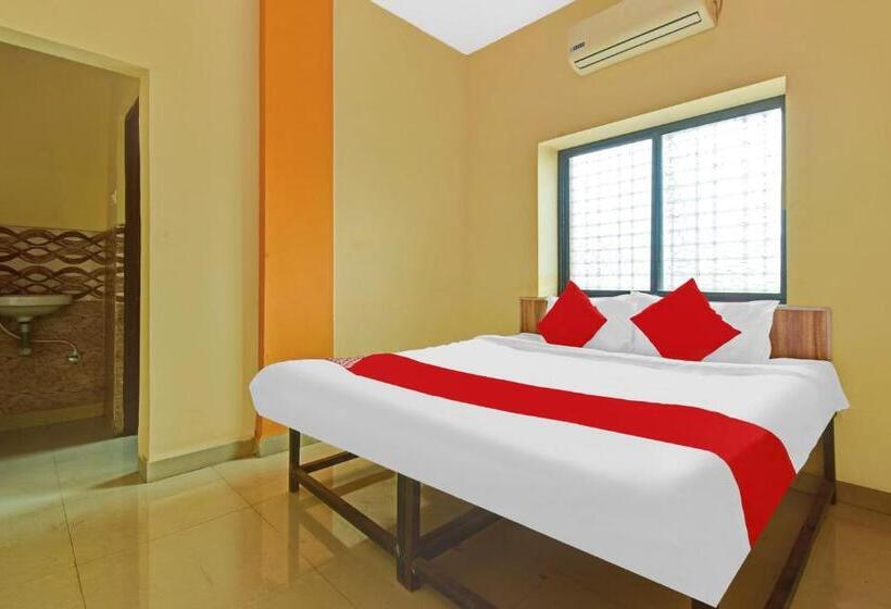 ホテル Oyo Flagship 85024 Golden Key