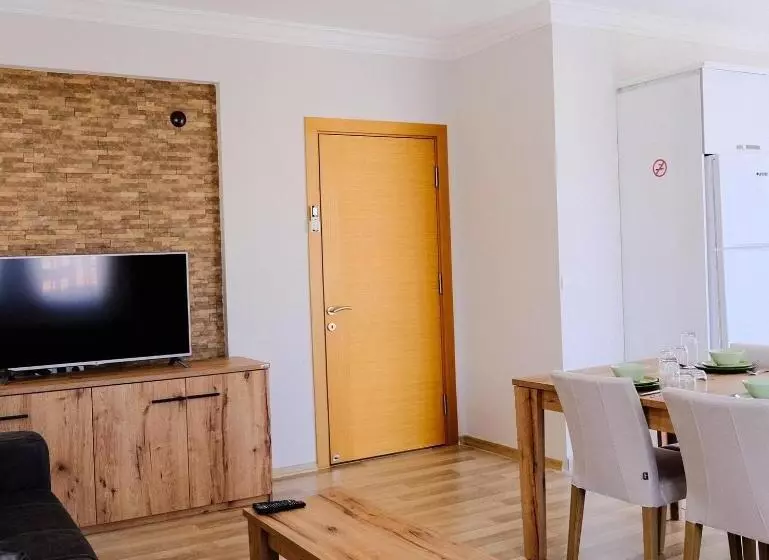 Ozgur City Residence