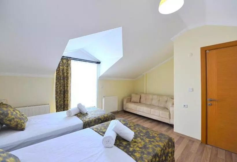 Ozgur City Residence