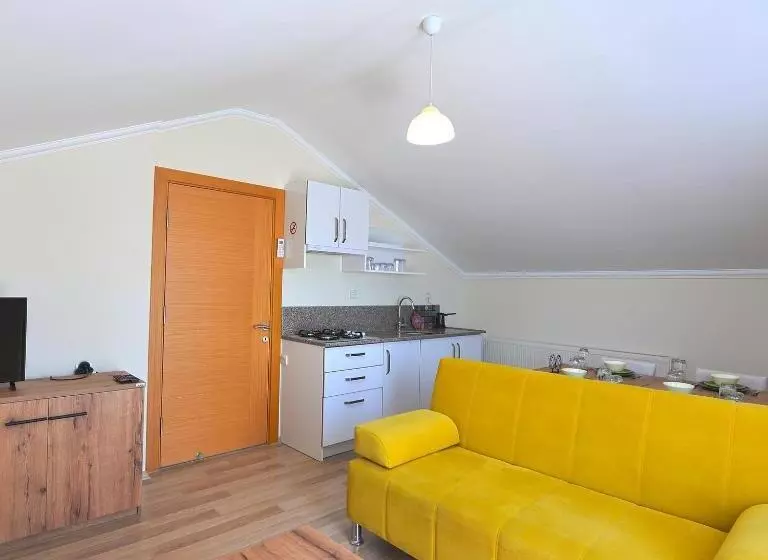 Ozgur City Residence