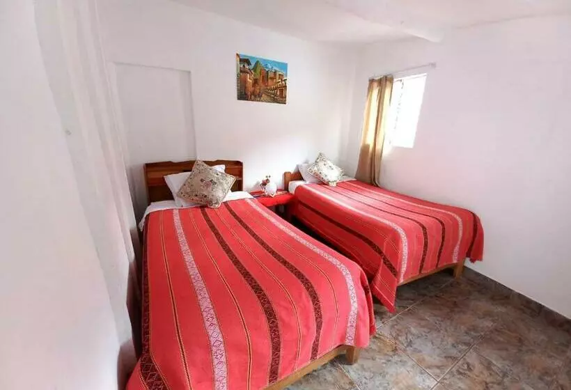 پانسیون Sofia Shouse Hostal