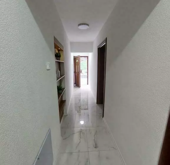 هتل Konak Hilltop Lodge & Villa