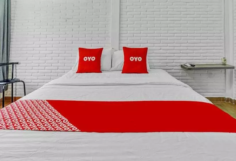 هتل Oyo 90828 Ara Guest House