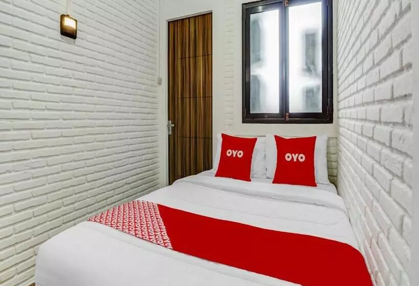 هتل Oyo 90828 Ara Guest House