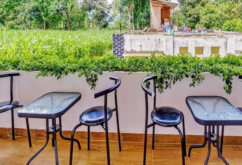 هتل Oyo 90828 Ara Guest House