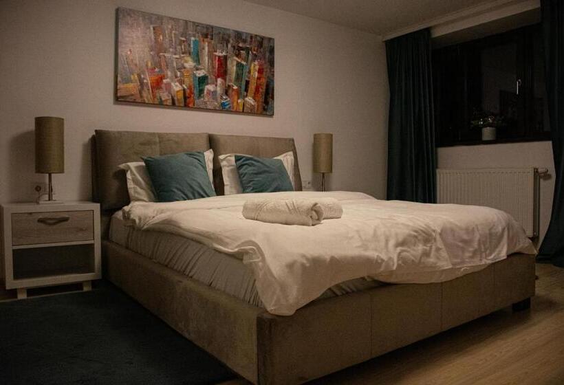 پانسیون Janine Garden