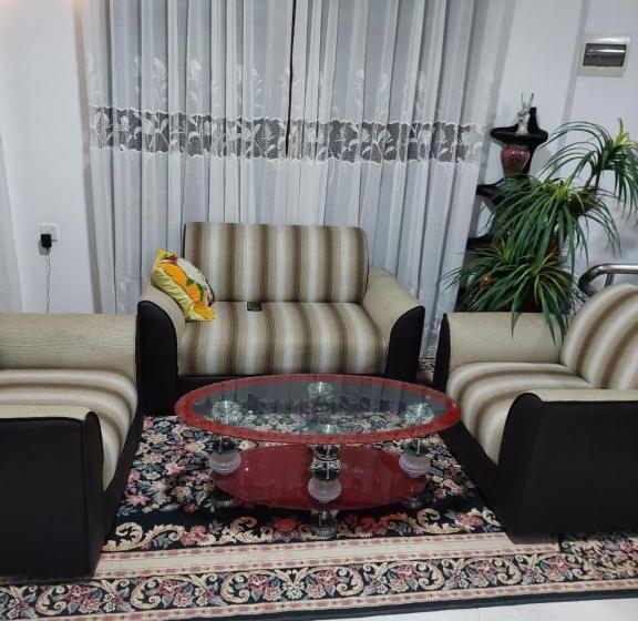 Pension (Hôtel basse catégorie) Pasindu Place