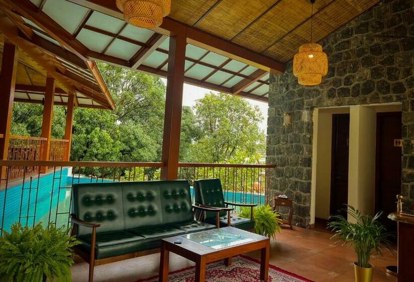 Antheia Resorts, Pawna Lake