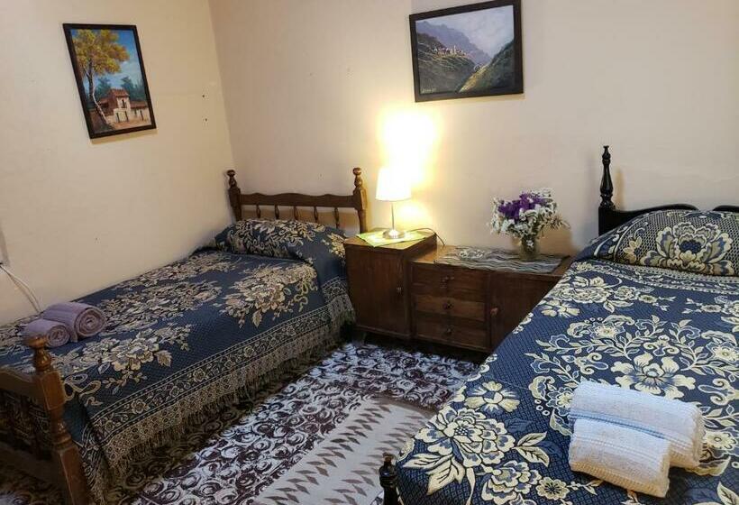 Bed & Breakfast Moray Hostel