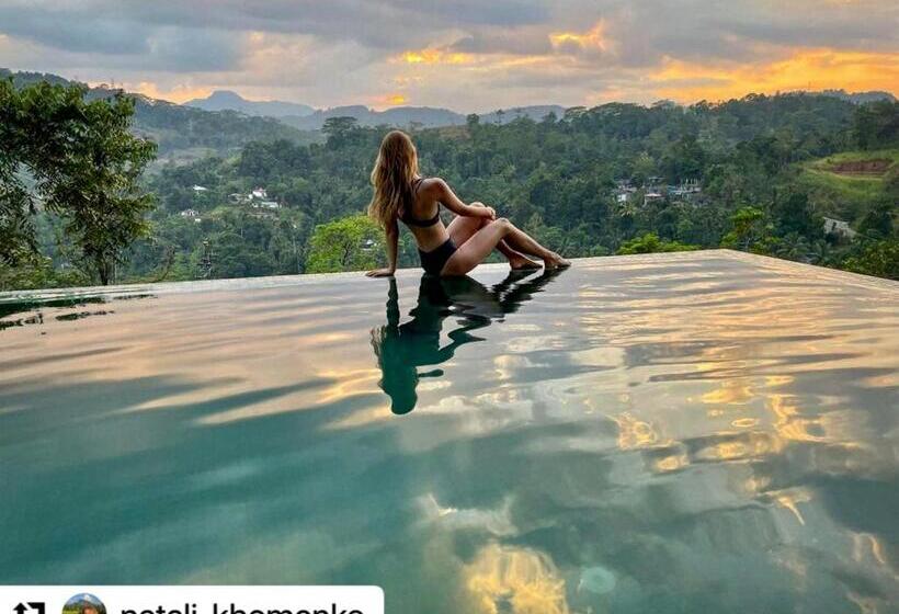 Отель Riverbank Resort Gampola