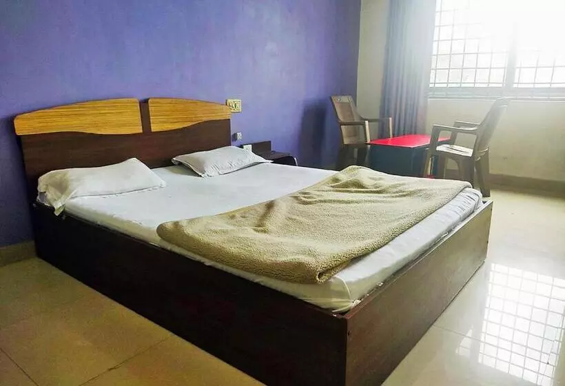 Hotelli Staymaker Pushpagiri Comforts