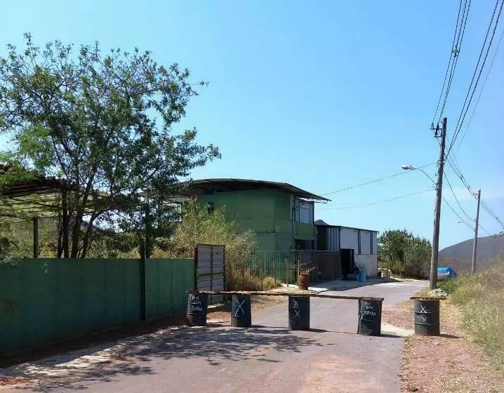 ペンション Pousada Vila Da Serra   Quarto Sabiá