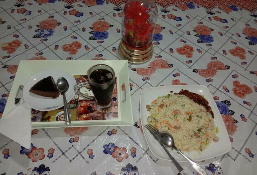 Pensione Sea Hub Resort Midigama