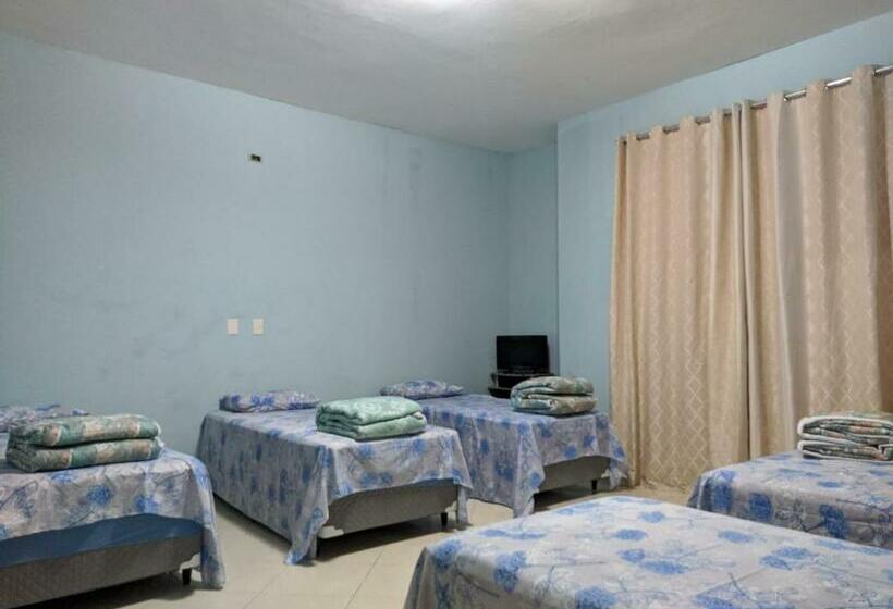 הוסטל Pousada Emanuell