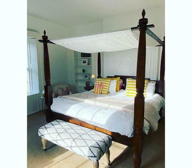 مبيت وإفطار Little Woodbank