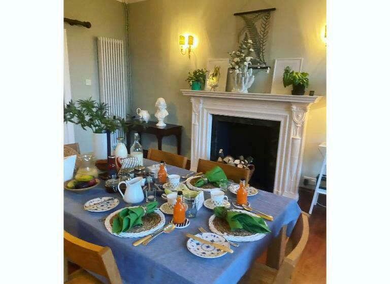 مبيت وإفطار Little Woodbank