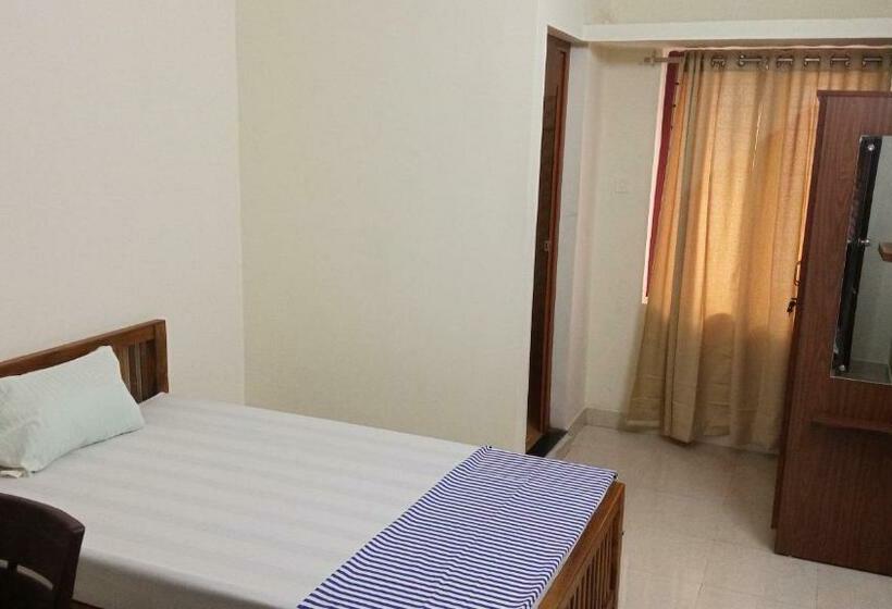 فندق Arackal Inn