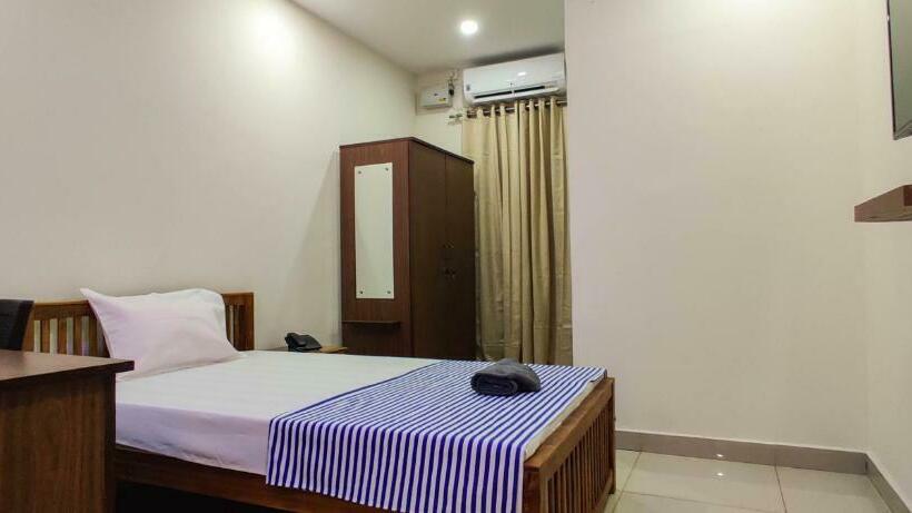 فندق Arackal Inn