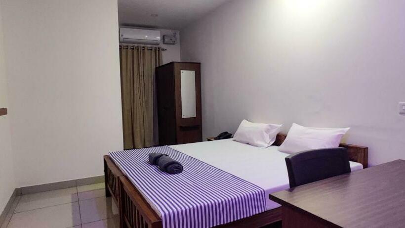 فندق Arackal Inn
