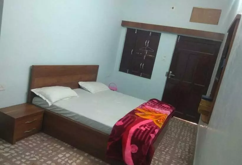 Hotelli Yashasvi