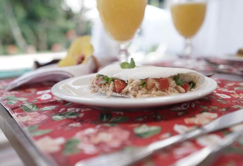 ペンション Pousada Recanto Caxando